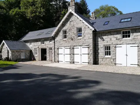 Rusko Stables
