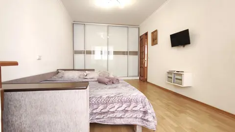 Олександрійський б-р 125 CityRooms