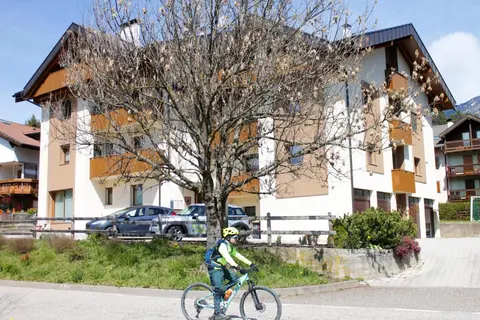 CASA YARA - 3 camere, 2 bagni, parcheggio Dolomiti Affitti