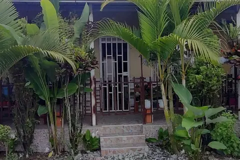 Hermosa casa familiar