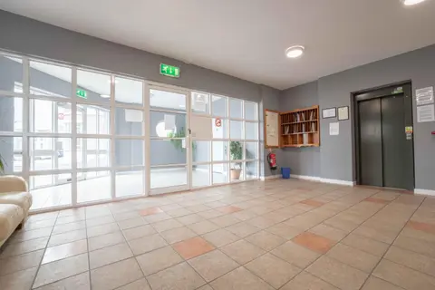 Harbour View Apartment - Fantastic Sea Views over Portrush Harbour