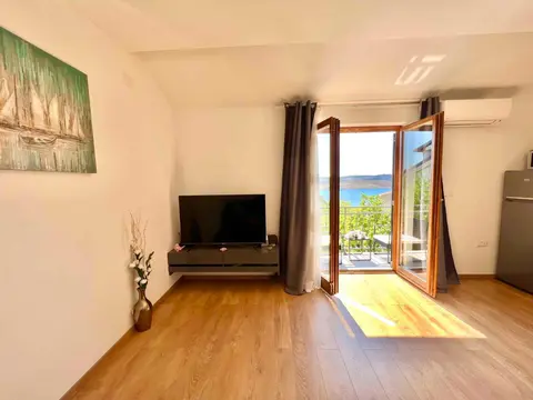 Apartment in Jadranovo 43363