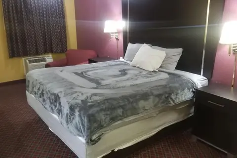 OSU 2 Queen Beds Hotel Room 209 Wi-Fi
