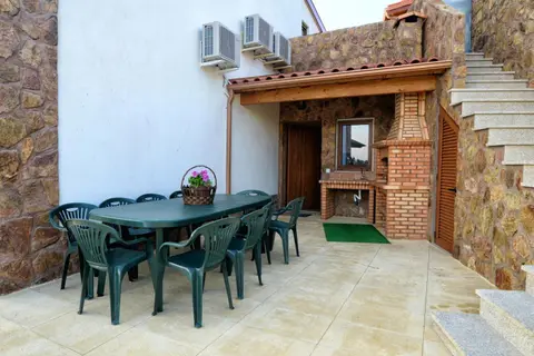 Spacious Villa in Celorico de Basto with Private Pool