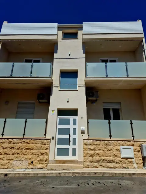 BEACH APARTMENTS MARINA DI RAGUSA