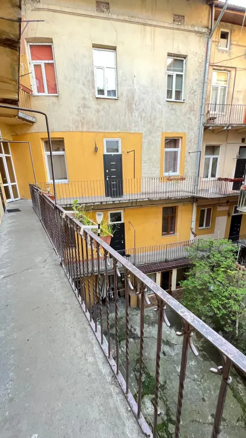 31 Kotliarska MoishaHouse