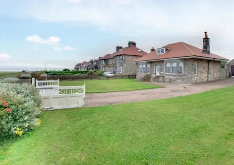 5 Bed in Seahouses oc-88711