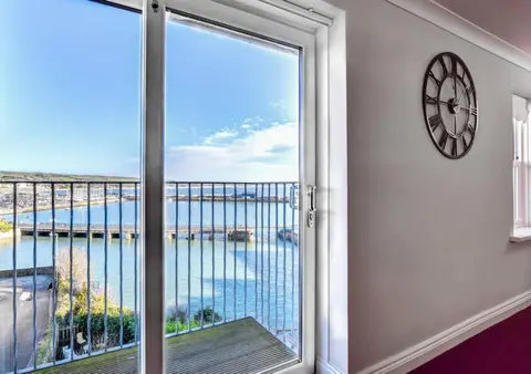 2 Bed in Penzance oc-mountv