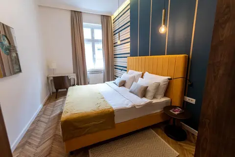 Luxury Suite / Karlo Paržik