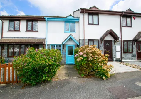 2 Bed in Padstow oc-p00254