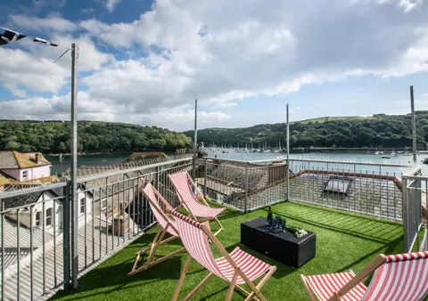 3 Bed in Fowey oc-p00647