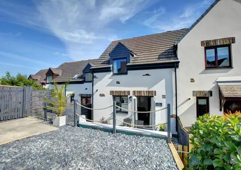 3 Bed in Padstow oc-p00742