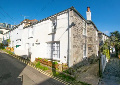 2 Bed in Padstow oc-p00821