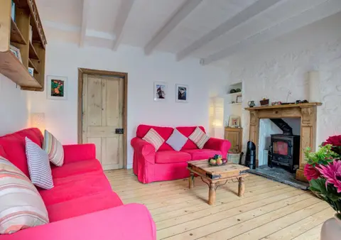 2 Bed in Mousehole oc-threeb