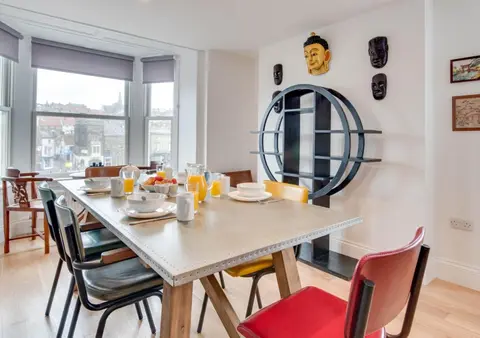 2 Bed in Whitby oc-w1012