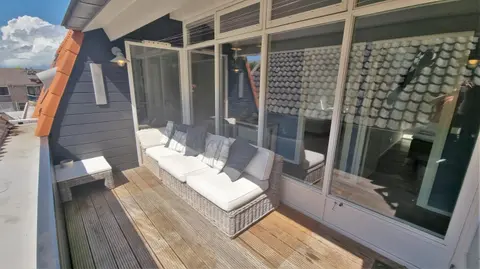 OSE33 Spacious apartment 'Zee' in the centre of Oostkapelle