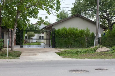 VARNA KABAKUM HOUSE