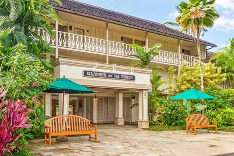Romantic Oceanfront Escape