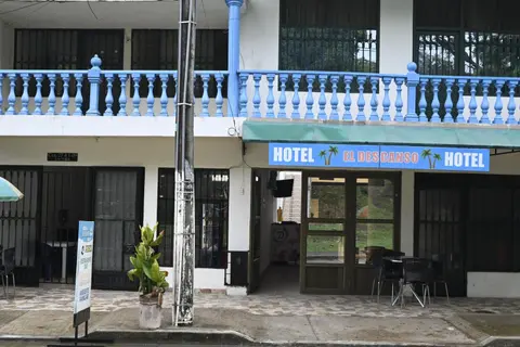 HOTEL EL DESCANSO