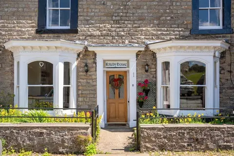 Reeth, Yorkshire, walking & cycling routes
