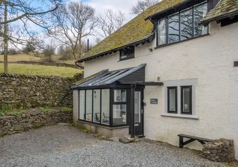 2 Bed in Windermere oc-gl073