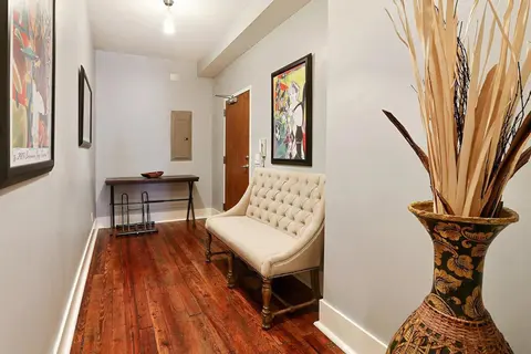 Ellis Square Loft