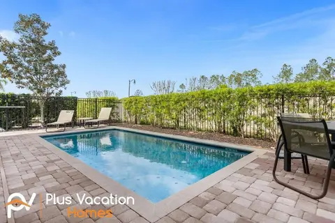 Multiple Family Homes - 23 Rooms PoolsSpas