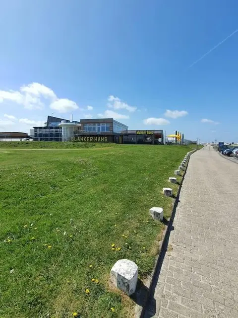 Nah am Strand in Bensersiel, Wooge 45