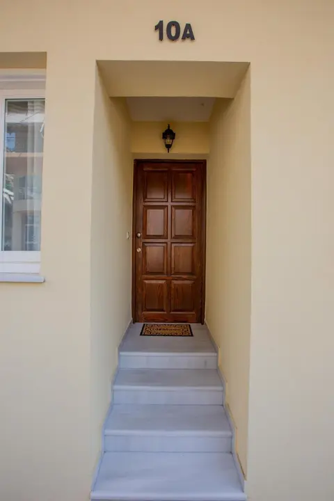 Costos Condos NEW 10A 1 Bedroom