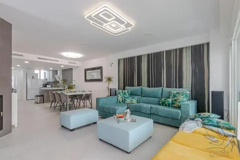 Puerto Marina Luxury 2BDR Apartment with Sea View