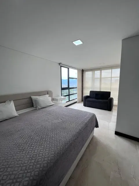 Spacious Apartments with High views from Poblado