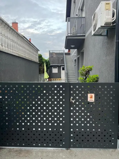 Apartman Lara