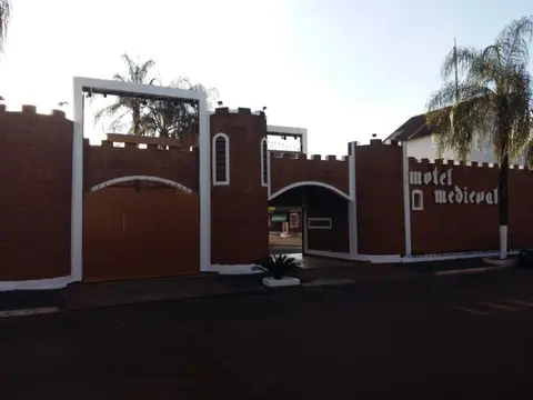 Medieval Motel e Hospedagem