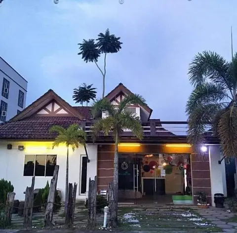 Kuu Inn Motel