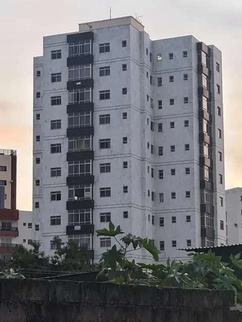 APTO 3 QUARTOS GUARAPARI