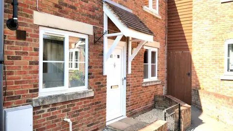 Avalon Retreat Self Catering Vegetarian Accommodation in the Heart of Glastonbury