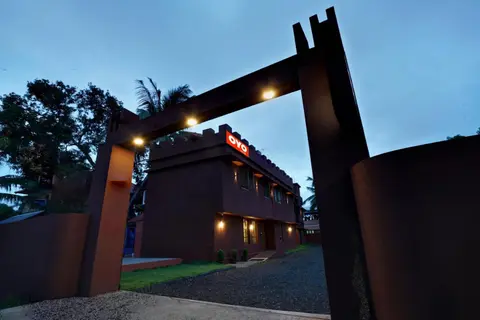 Hotel O South Fort Inn
