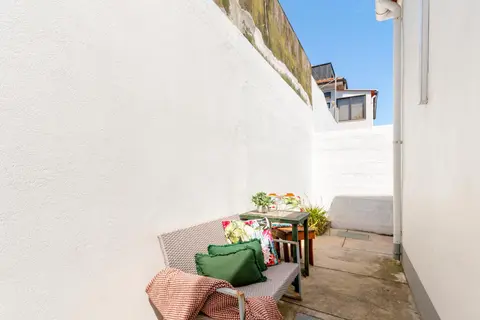 Beach House Leça Beach Surf - by Guest SPA