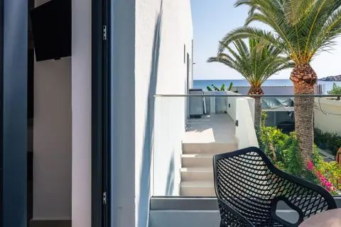 Del Mare Suites "by Checkin"