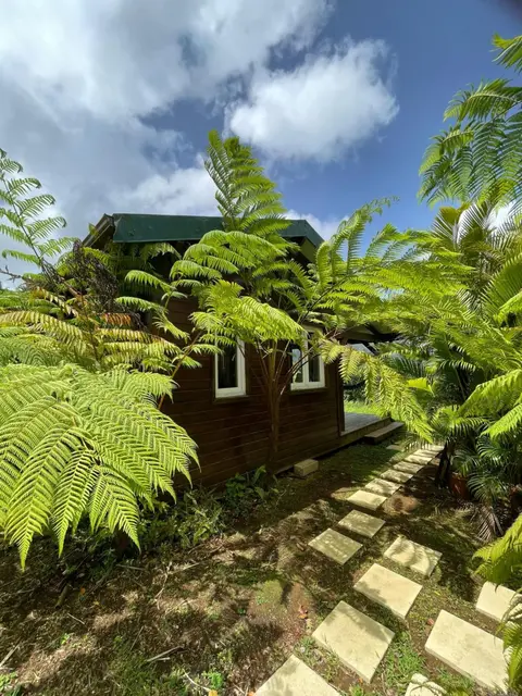 Bungalow à flanc de colline