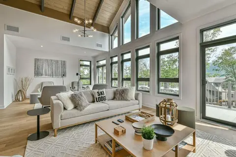 203 Verbier Building 7 - 5BR Tremblant Lux Condo Close to Everything