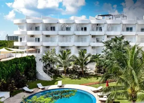 Condominio de lujo amueblado