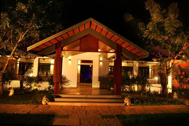Misty Grove Resort Hotel