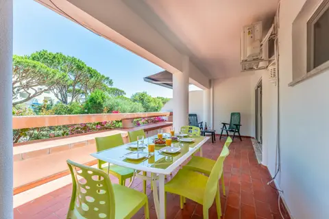 2 BDR W/Balcony in Vale do Lobo by LovelyStay