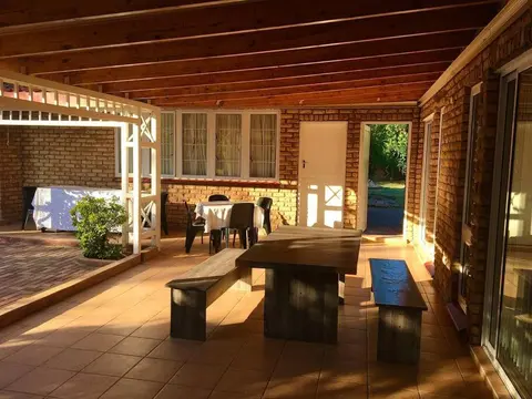 Mphesheleng Guesthouse