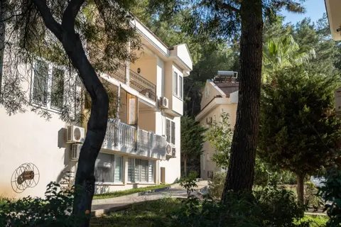 2BR Apartment in Ölüdeniz with Large Pool in Quiet Area