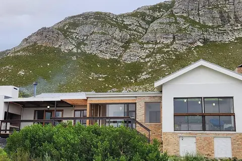 Jock's Bay View