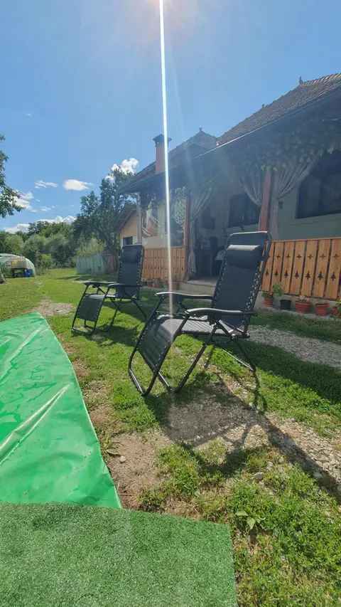 Cazare la fermă