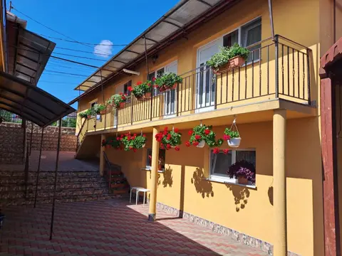 Casa dina