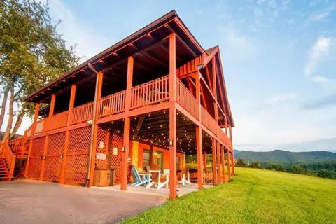 Sugar Tree Cabin